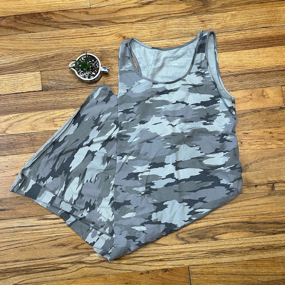 Ingrid and Isabel. Maternity. Dress. Size M.